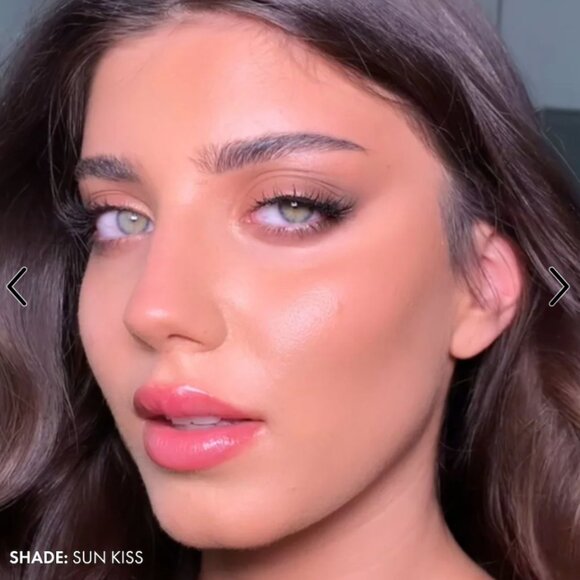 Iconic London Sheer Bronze Liquid Bronzer - Sun Kiss (see description) - Picture 2 of 6